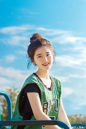 女人梦见河水涨到岸上