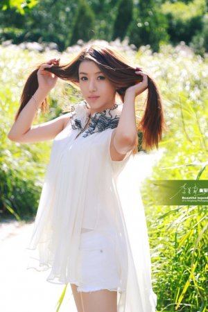 日剧教授对女学生一见钟情