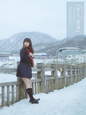 亭亭玉立四月天月色阑珊处情已晚