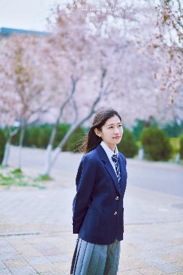 共享女儿小诗1～10章的背景资料