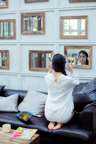 内衣办公室动漫