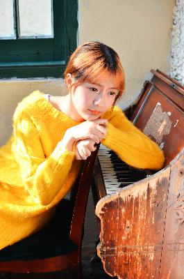 泡在我家的辣妹